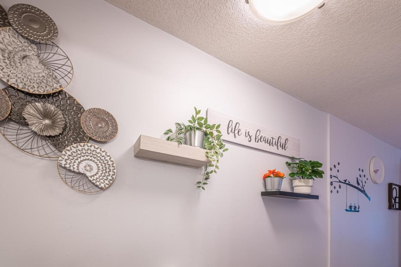 Romantic Studio With Kitchen & Ac & Bbq & A Huge Balcony 164 Canmore Eksteriør billede